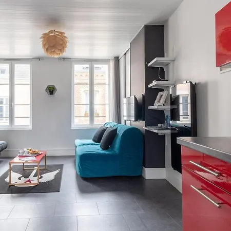 Petit - 100m Apartman *